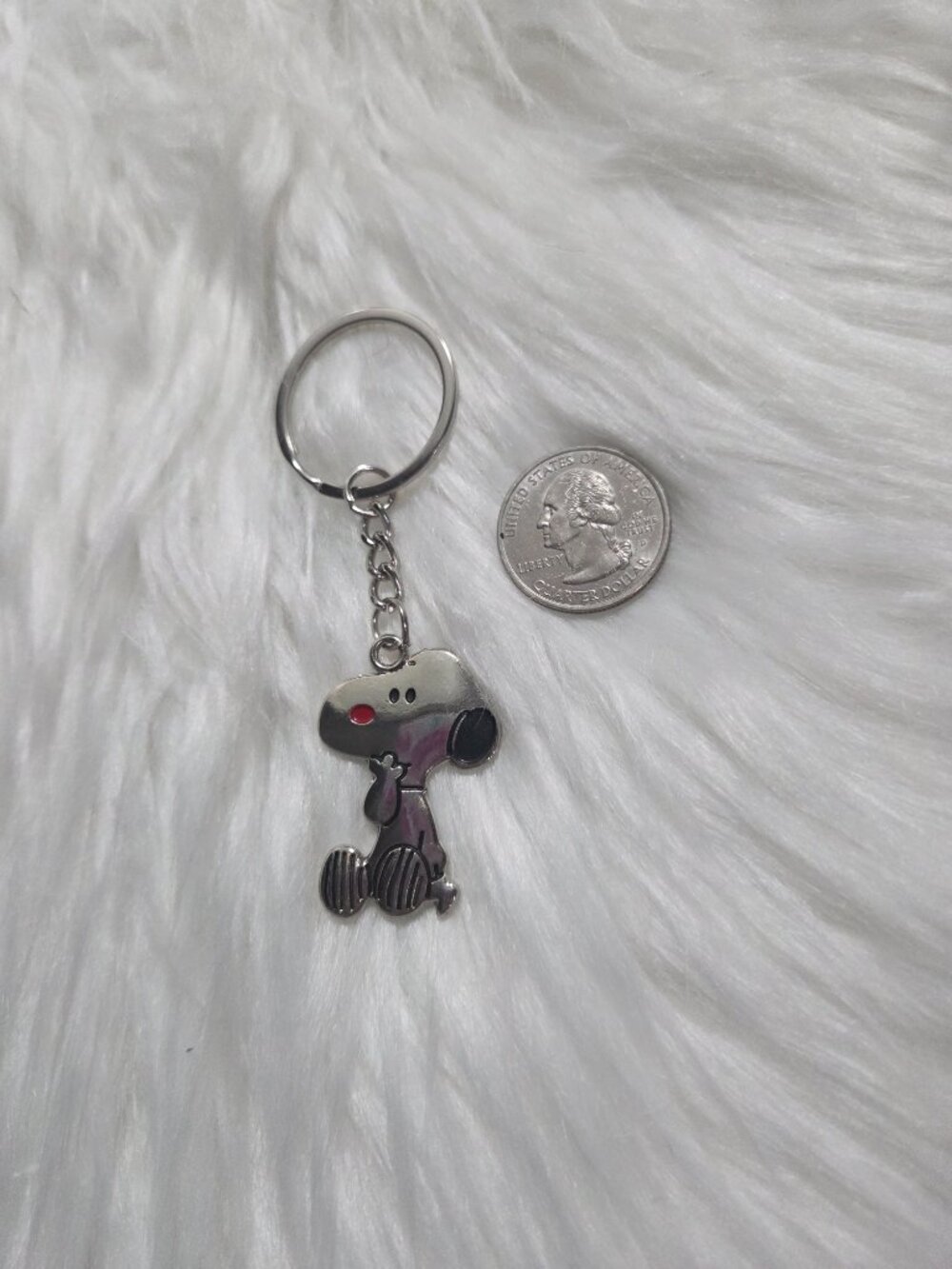 Peanuts Snoopy Keychain - Picture 3 of 4